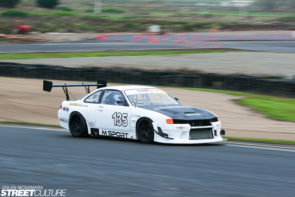 1F9A9528